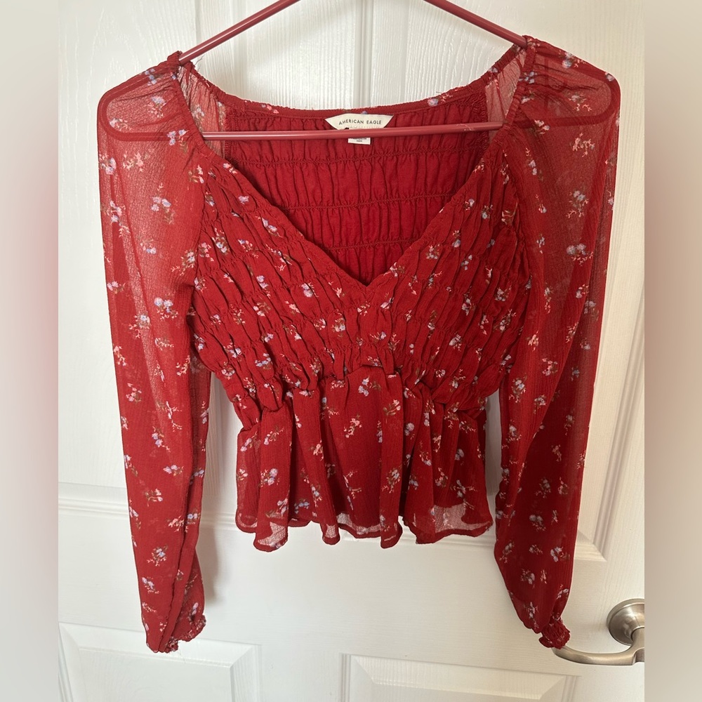 American Eagle Cropped Blouse